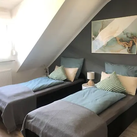 Feel - Super Zentrale 2raumwohnung Hbf-naehe Düsseldorf